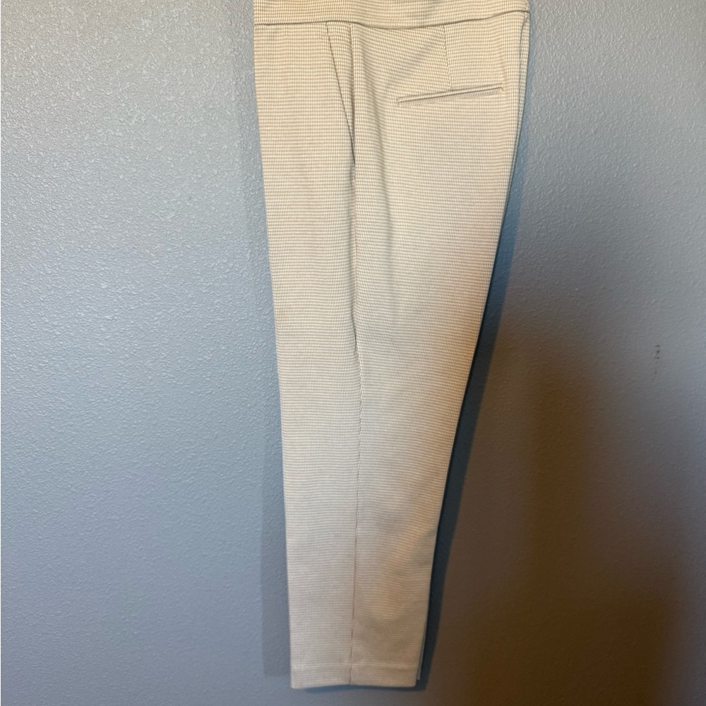 Ann Taylor Beige Houndstooth Ankle Pant